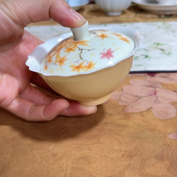 【闪购商品】枫叶盖碗微瑕哈哈哈