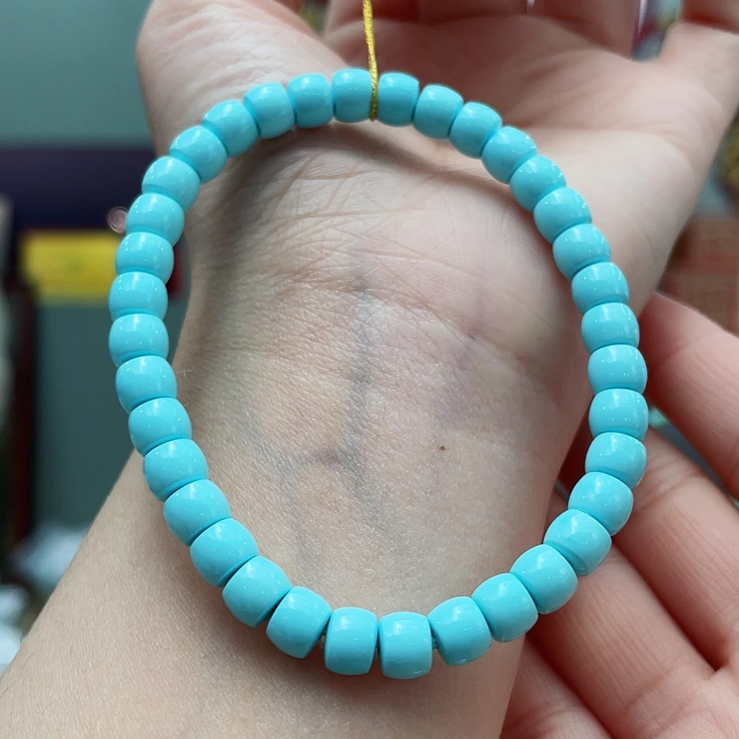 绿松石颈饰未镶嵌