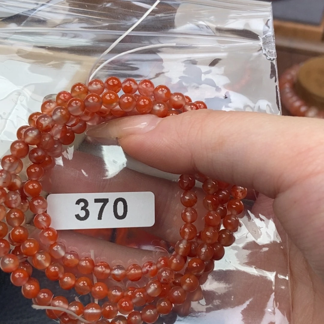 南红玛瑙未镶嵌手链