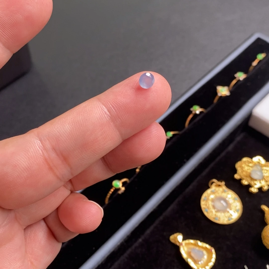 裸石翡翠冰紫钻石切割面