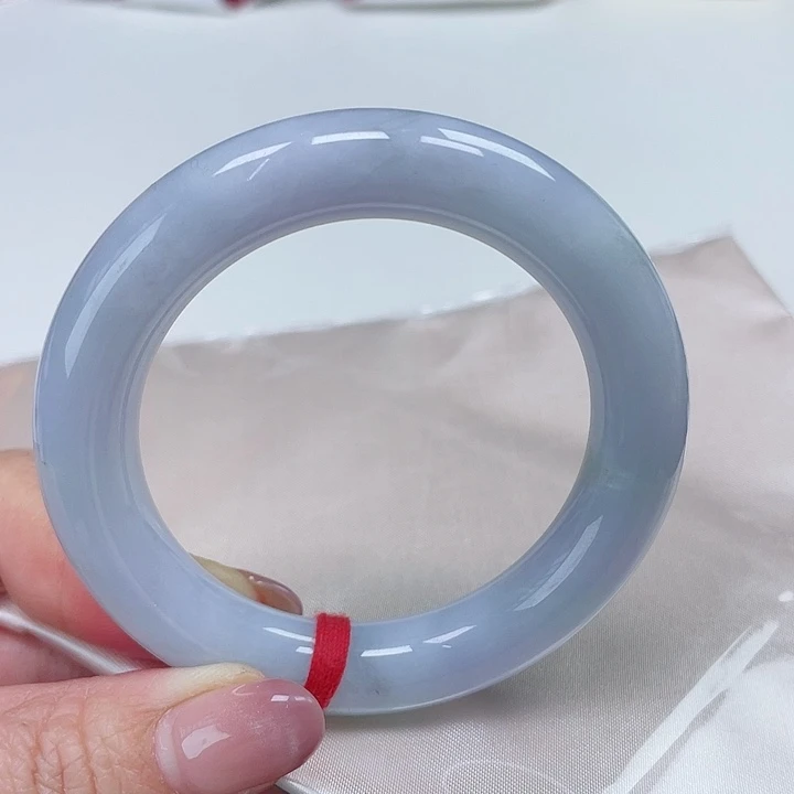 翡翠手镯（圆镯）未镶嵌