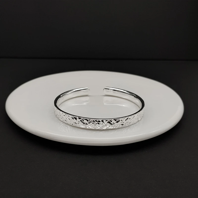 编号【126】碎冰冰开口手镯