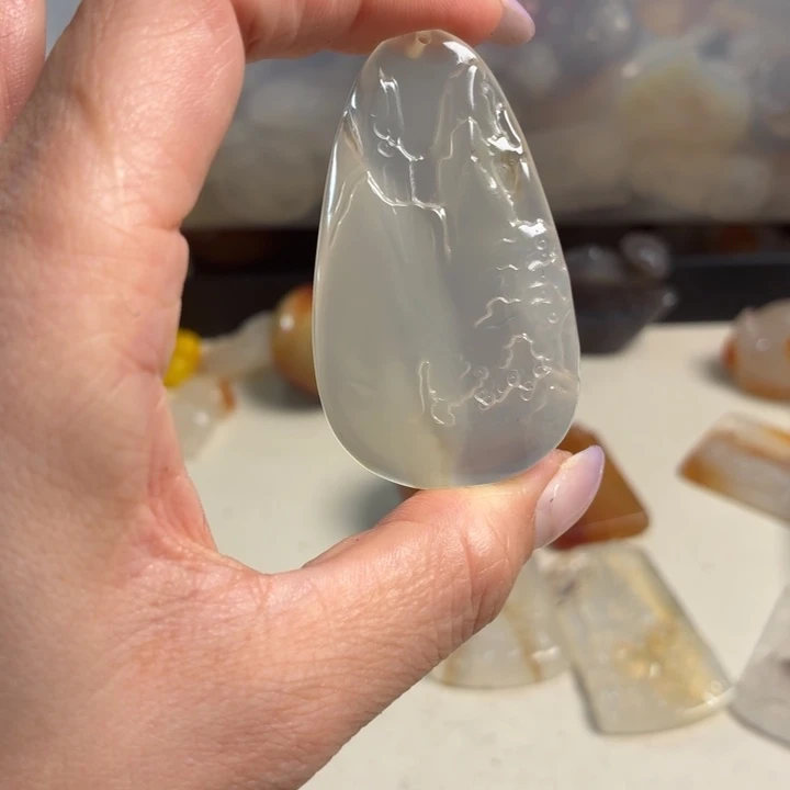 玛瑙/玉髓未镶嵌吊坠(不含链)