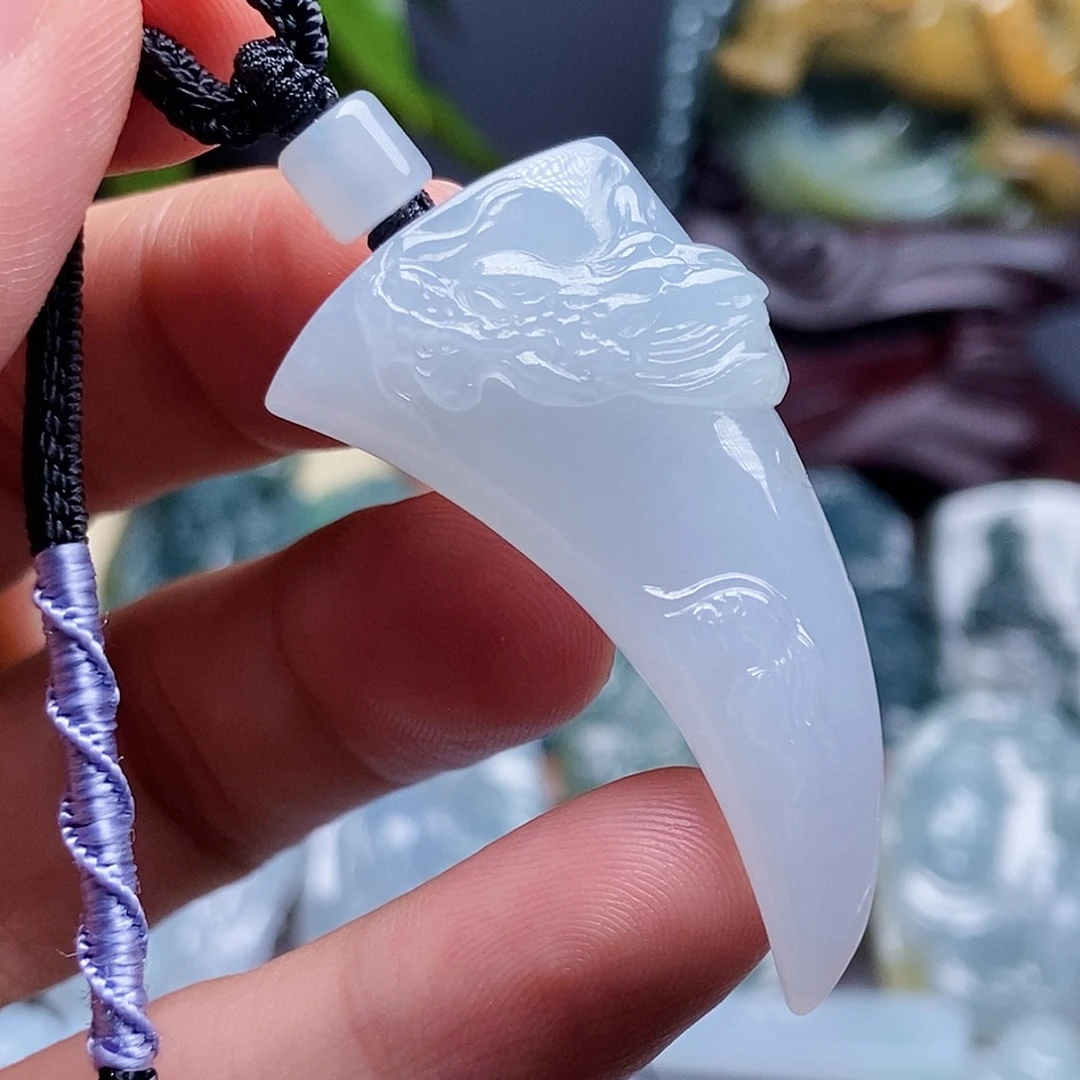 翡翠未镶嵌吊坠(不含链)龙牙