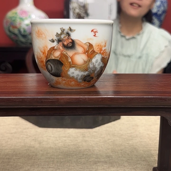 杯子矾红描金人物缸杯