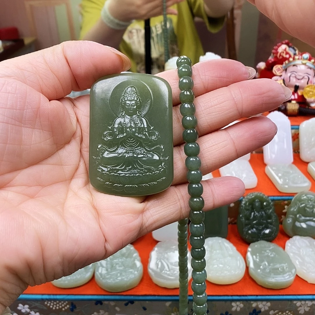 颈饰未镶嵌和田玉龙**下