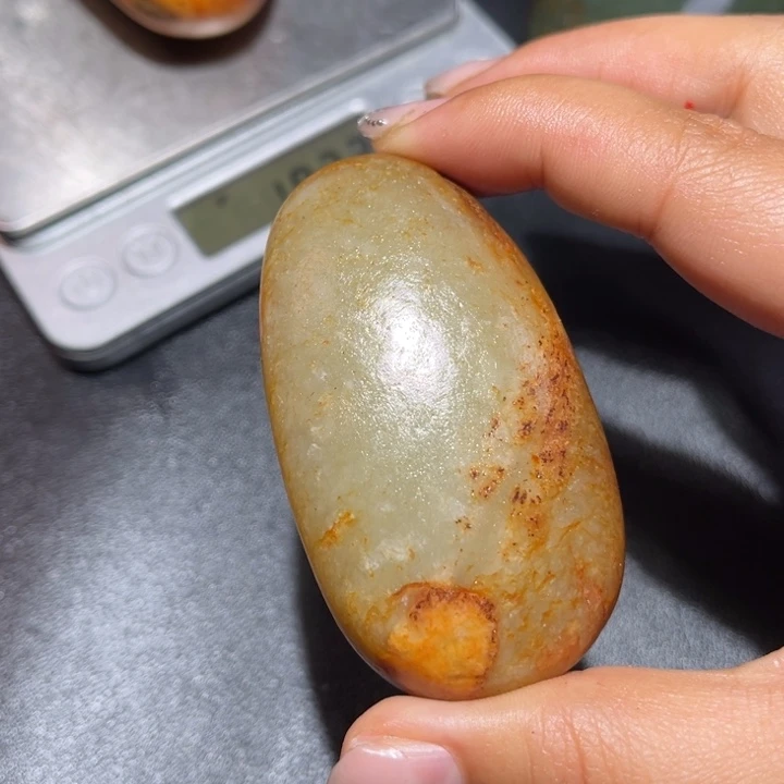 和田玉未镶嵌珠宝奇石