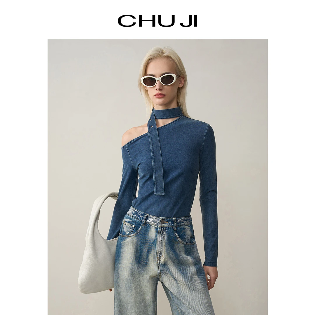 Chuji/出迹【安娜同款】挂脖斜肩牛仔上衣女春长袖时尚衬衣E1M1907D