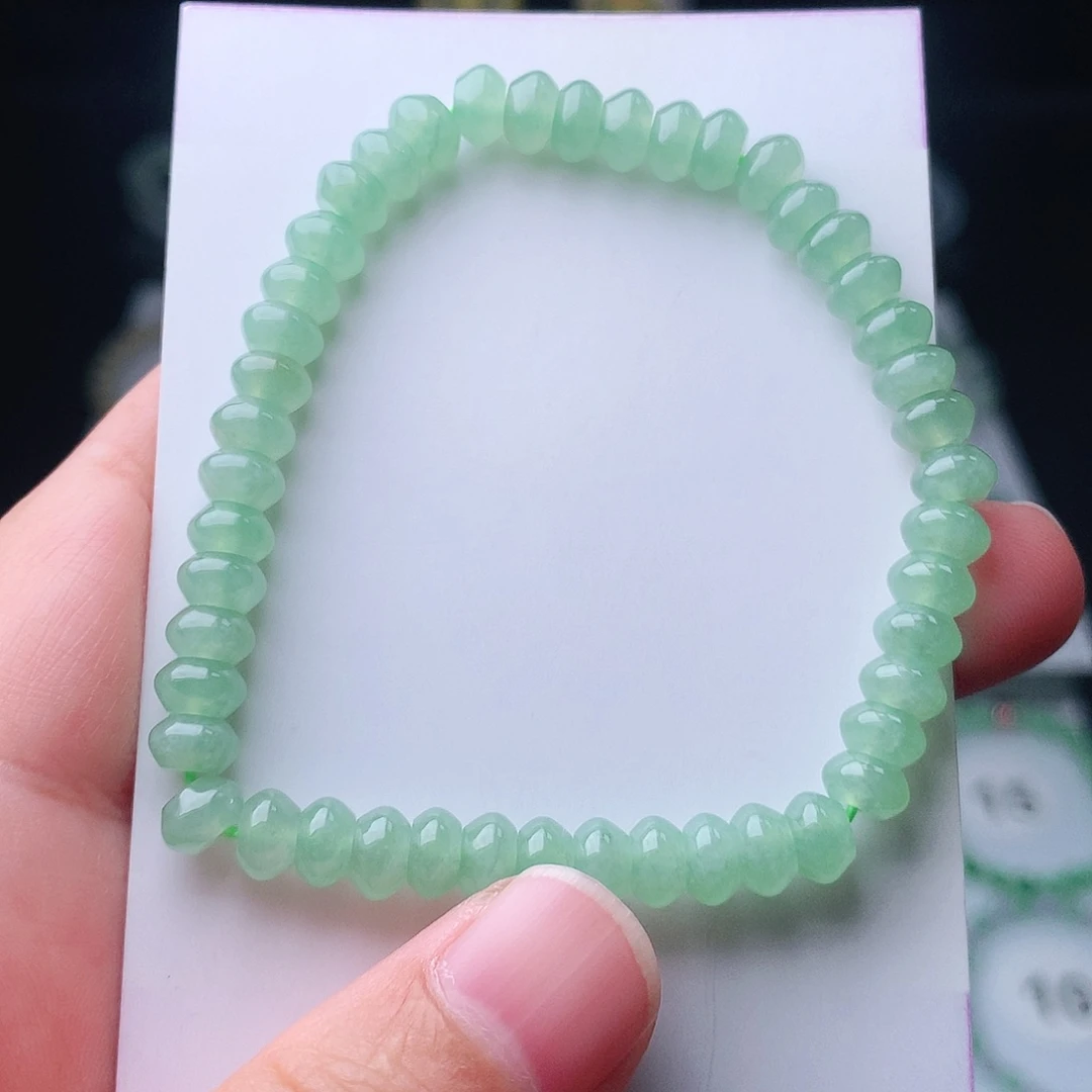 翡翠未镶嵌手链翡翠