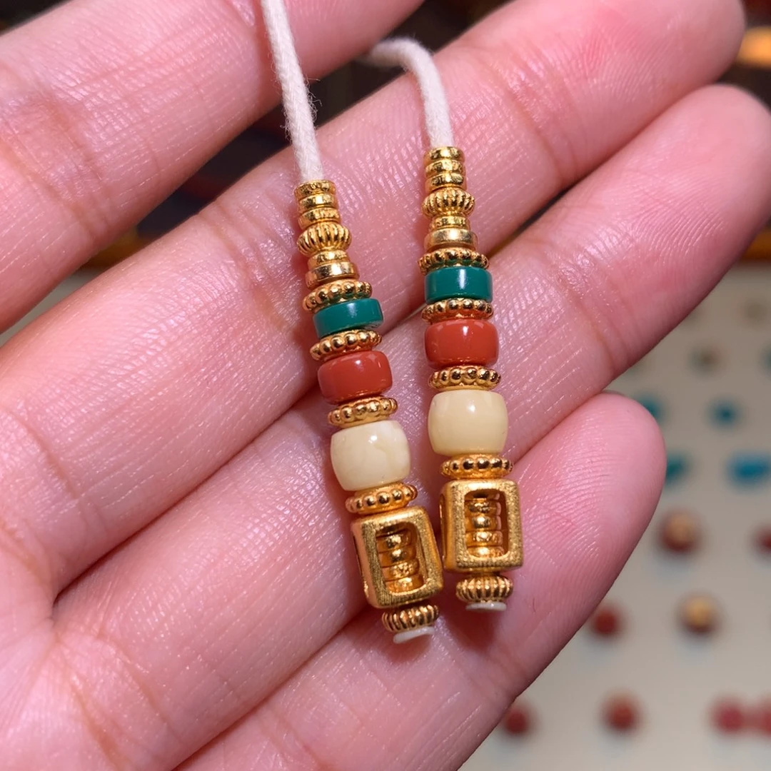 颈饰未镶嵌南红玛瑙