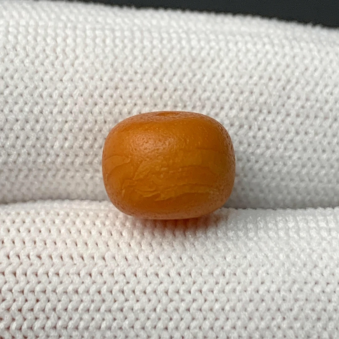 D1009保真原矿俄料尺寸11.3*8.9mm蜜蜡墩子老型单颗隔珠支持复检