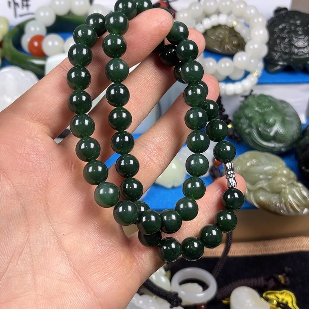 和田玉未镶嵌颈饰和田玉俄罗斯碧玉10毫米左右