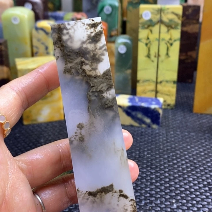 云南石彦****妙青田石印章石