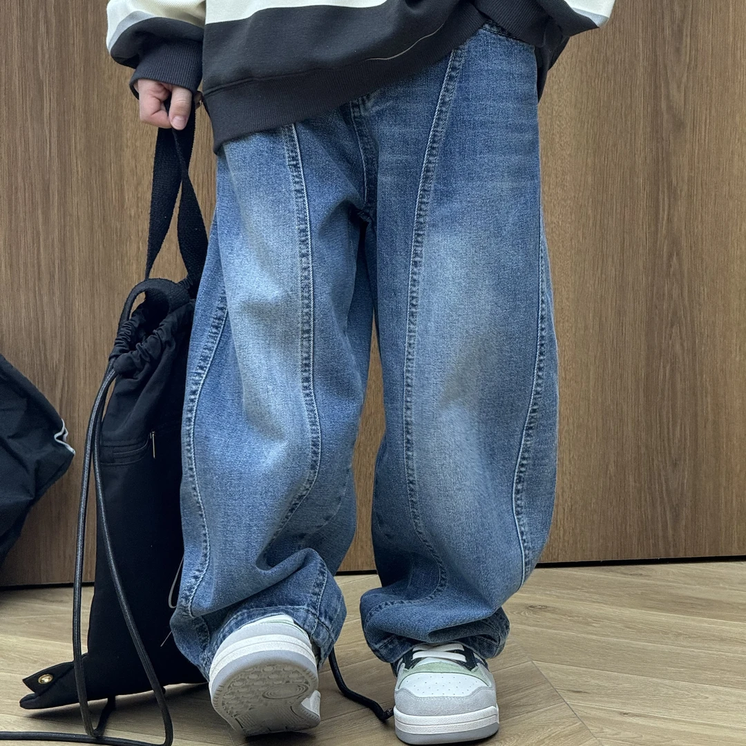 vilimama2025秋款男童加厚加绒水洗蓝直筒牛仔裤童装D25602