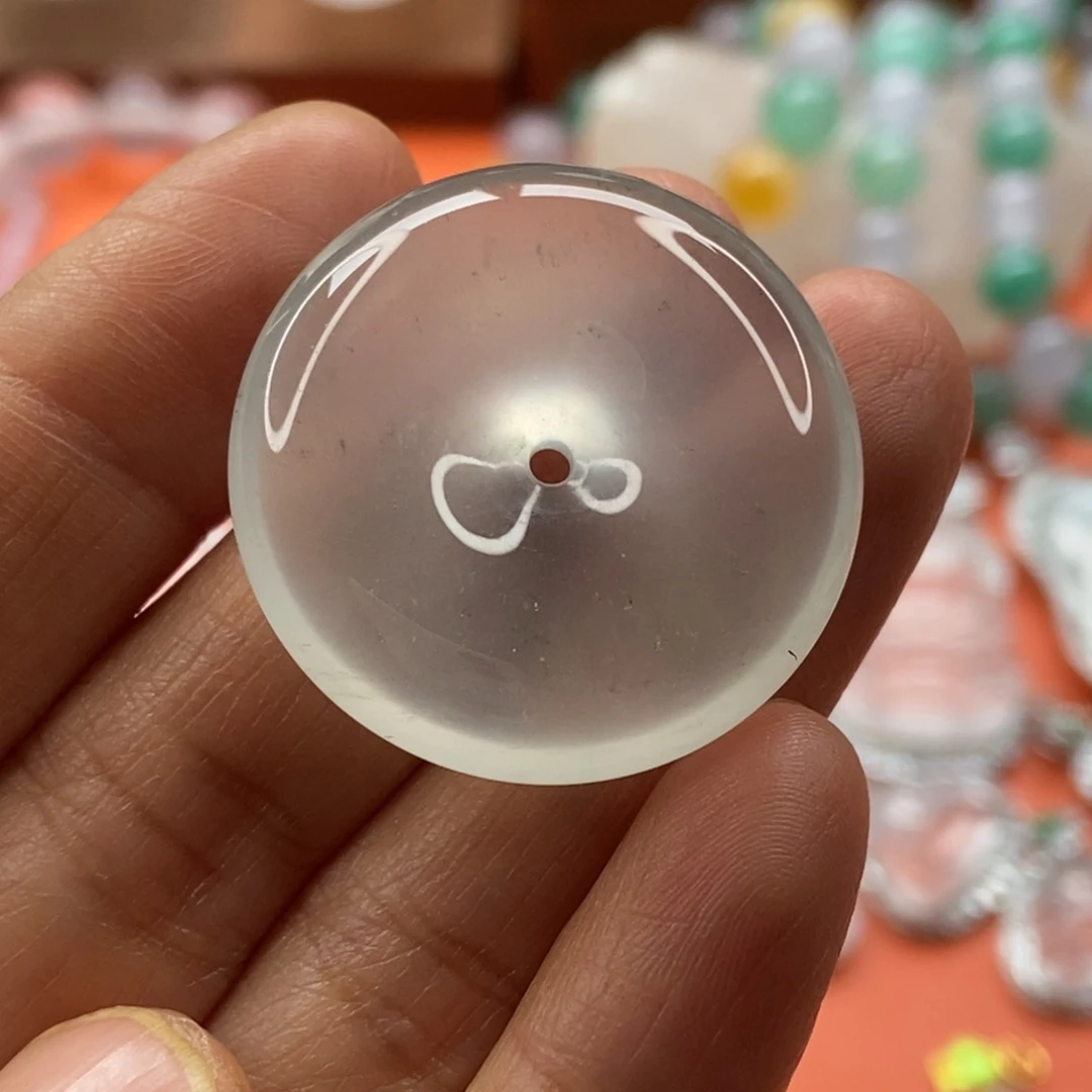 石英质玉颈饰未镶嵌