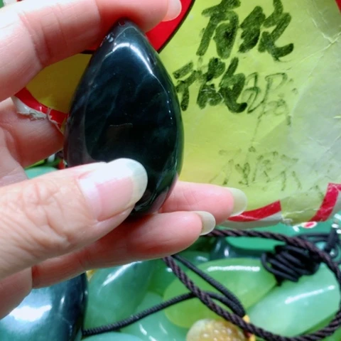 未镶嵌蛇纹石玉手把件