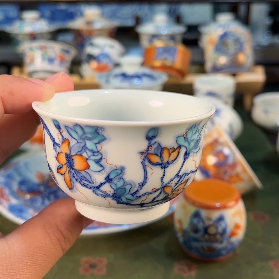 内外会斗彩玉兰杯