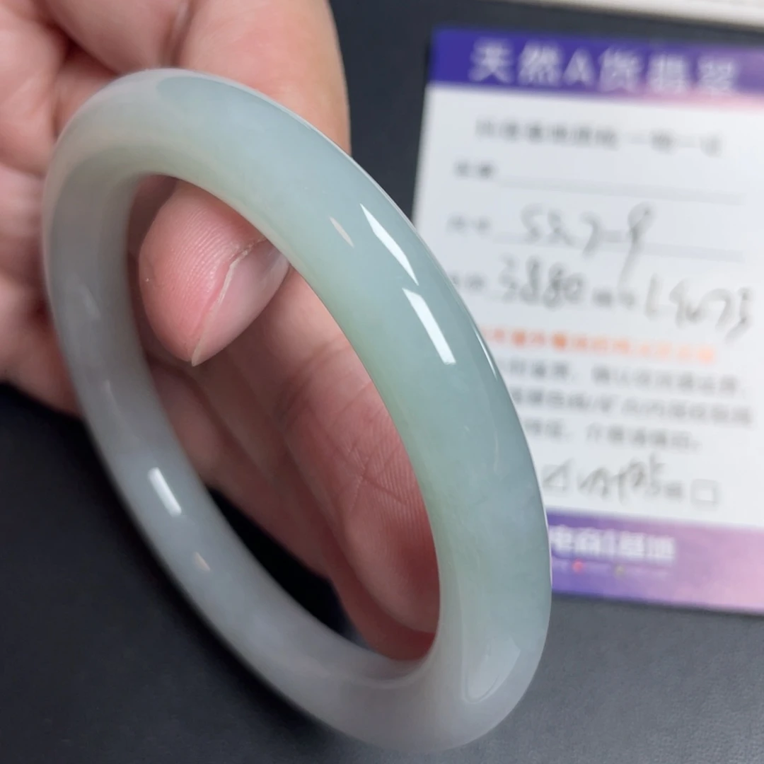 翡翠未镶嵌手镯翡翠