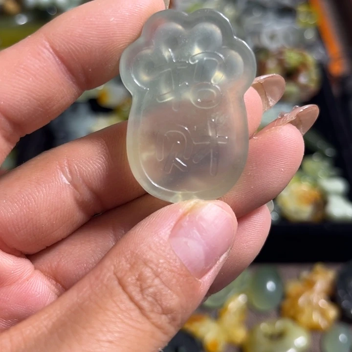 蛇纹石玉合金颈饰