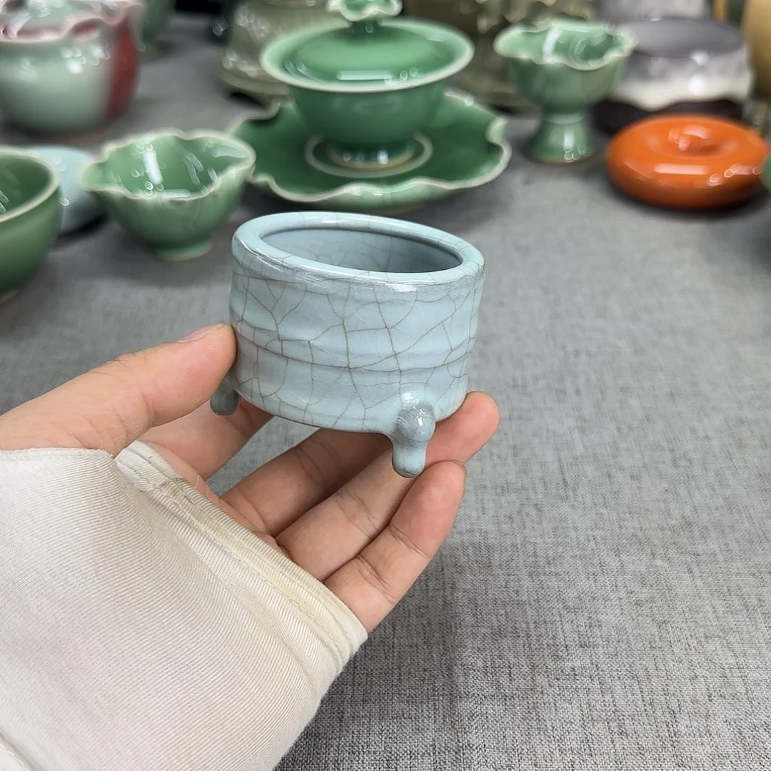 瓷器黄先生 正在放福利