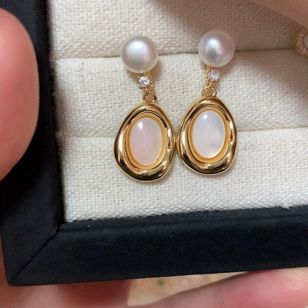 淡水珍珠耳饰合金