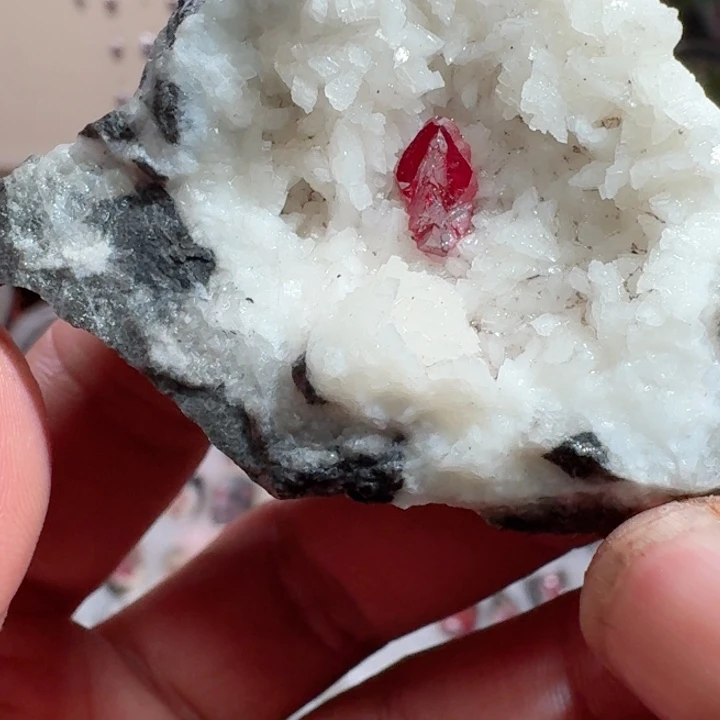 天然辰砂朱砂原，，