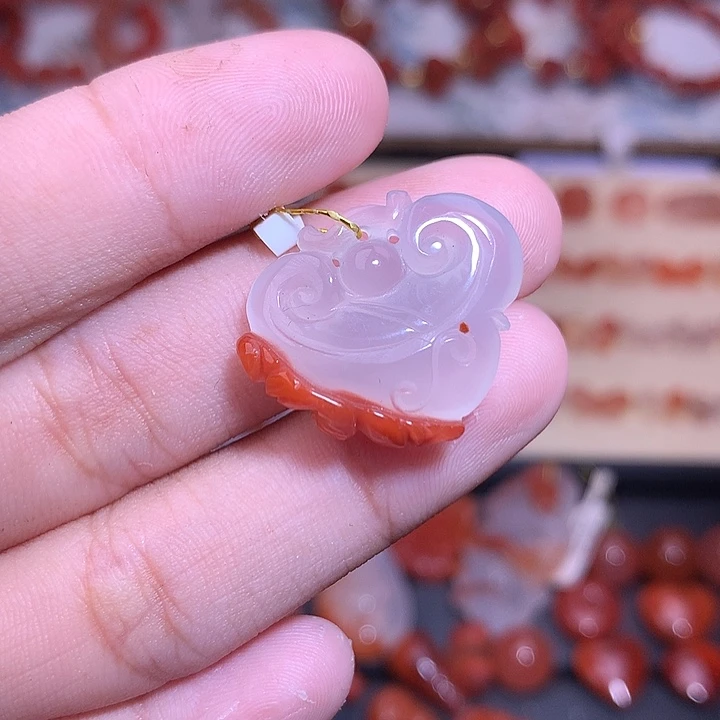 南红玛瑙未镶嵌珠宝半成品如意