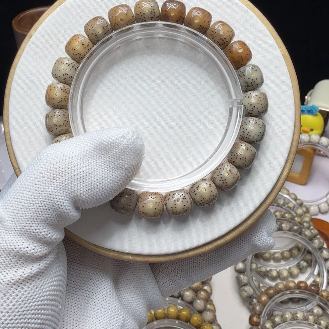 星月菩提吊坠火烧云