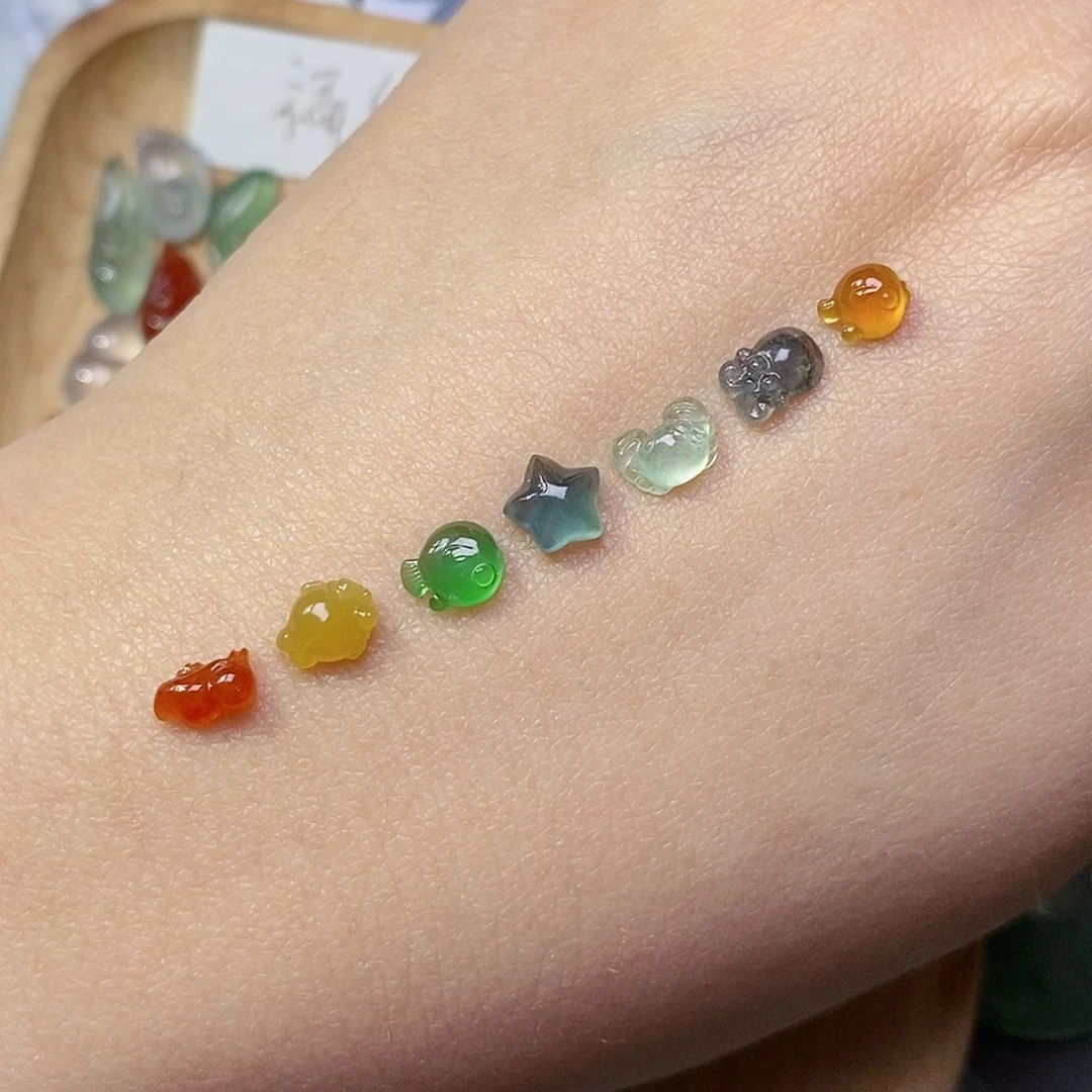 定制翡翠未镶嵌翡翠