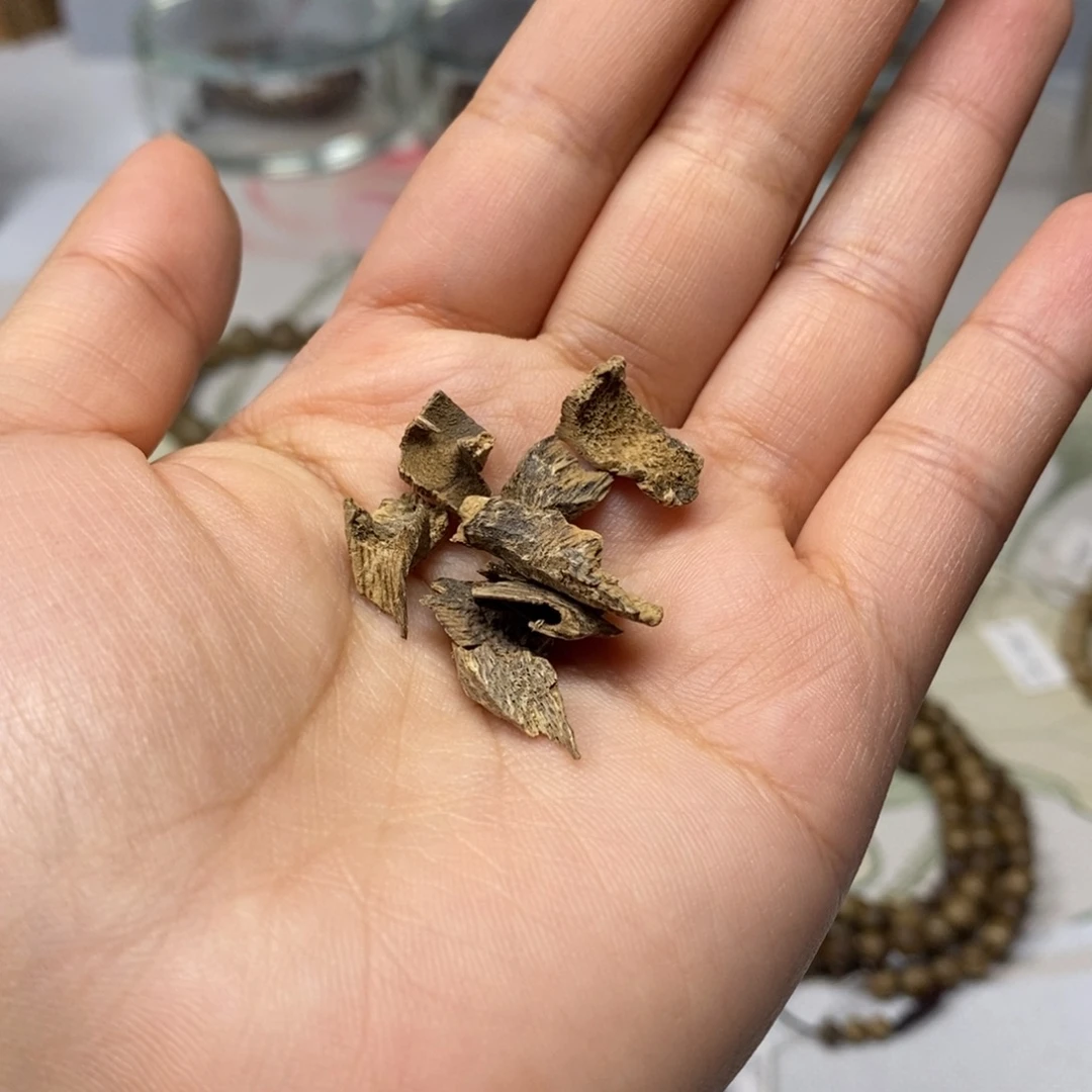 沉香碎屑沉香海南泡茶料 1克
