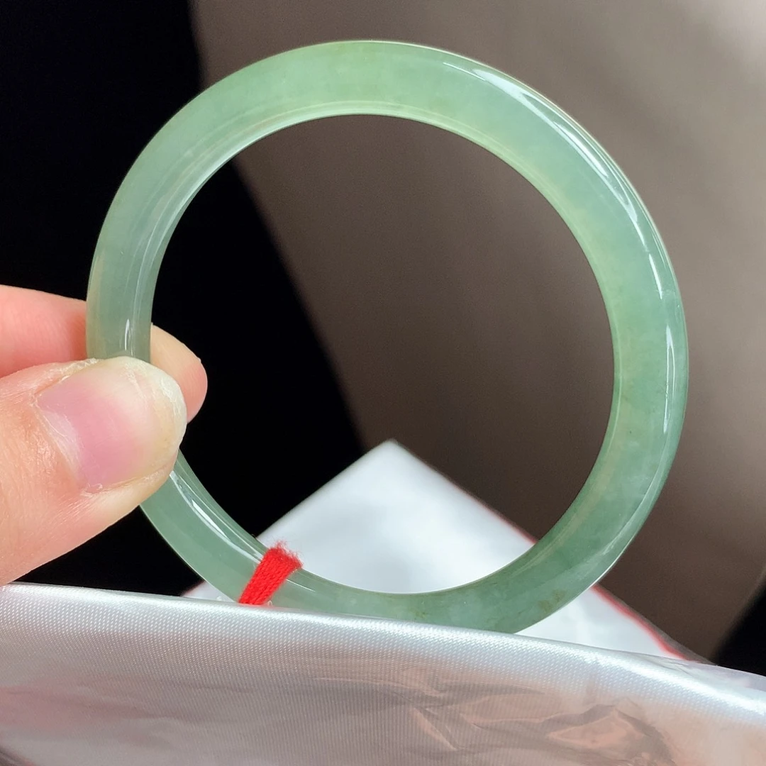 未镶嵌手镯翡翠，1号美人条