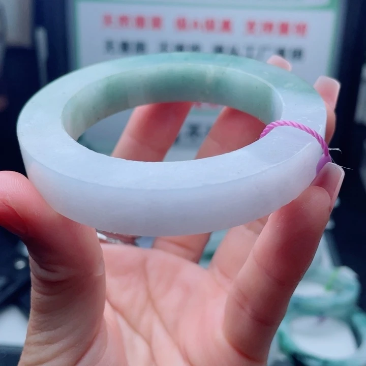 定制翡翠未镶嵌咨询