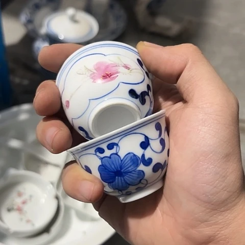 陶瓷手绘杯两个陶瓷