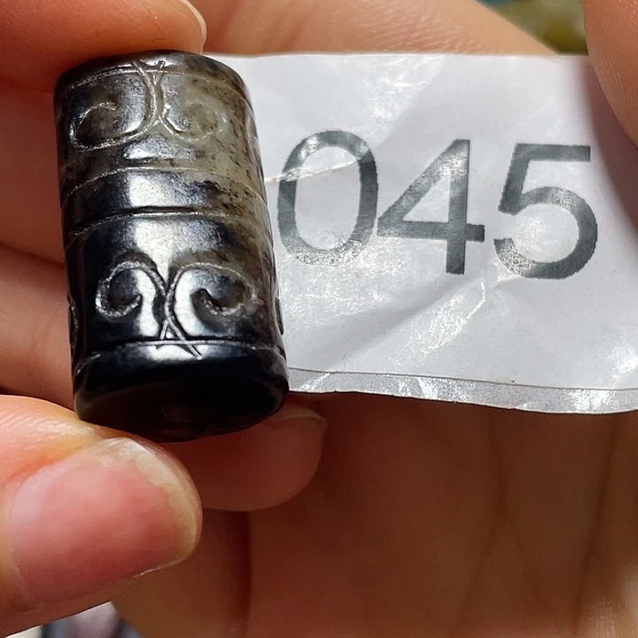 和田玉颈饰未镶嵌老****活