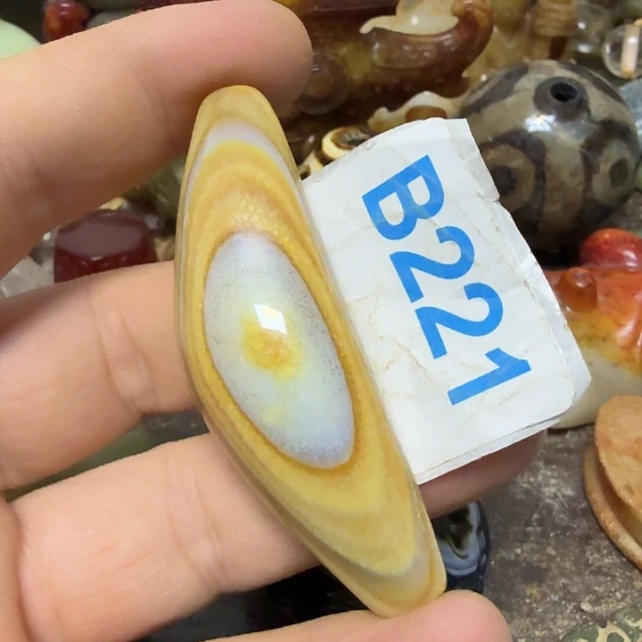 未镶嵌颈饰玛瑙/玉髓