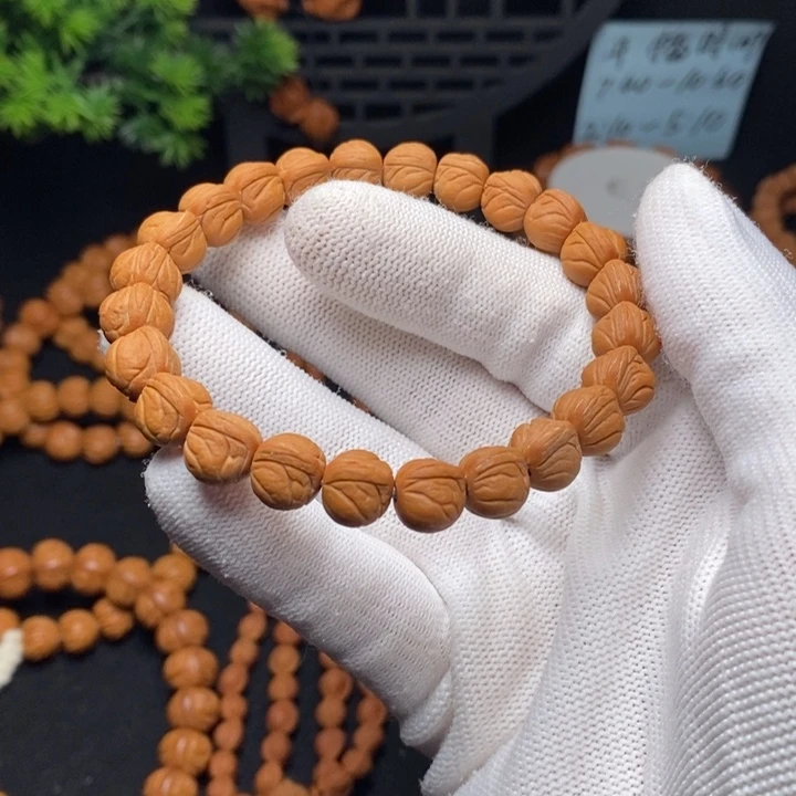 手串桃核玉龙脊手串