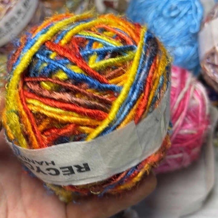 玻璃颈饰5354。1卷