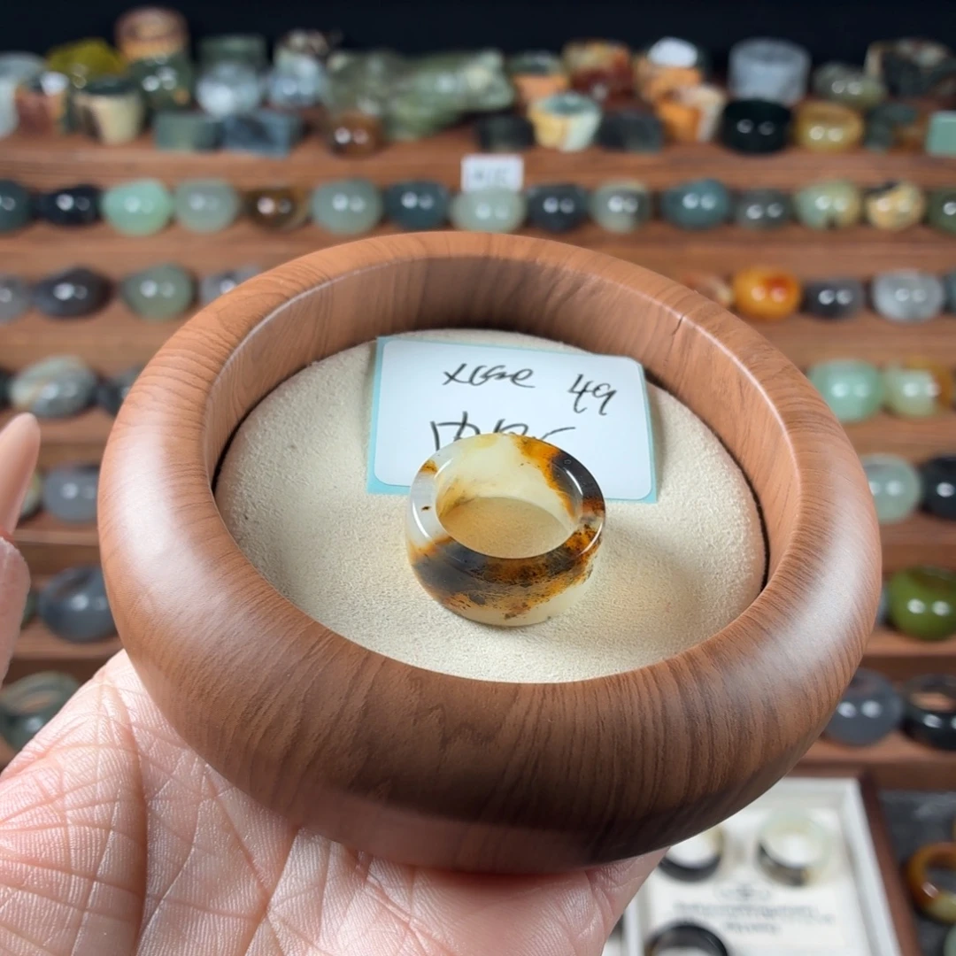 x***n蛇纹石玉未镶嵌戒指