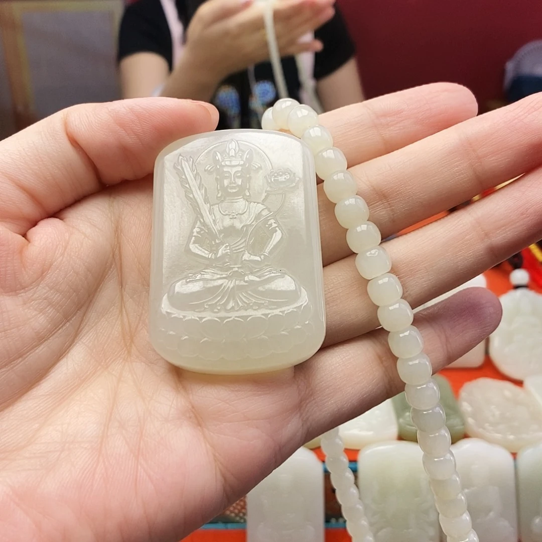 和田玉未镶嵌颈饰一***！