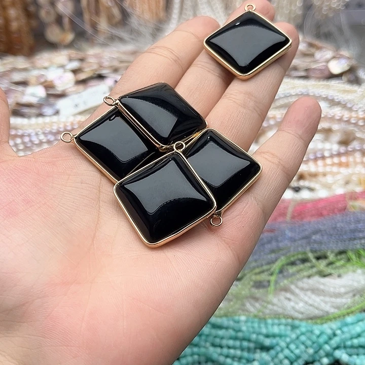 未镶嵌玛瑙/玉髓珠宝半成品2个26mm左右黑玛瑙吊坠随机发