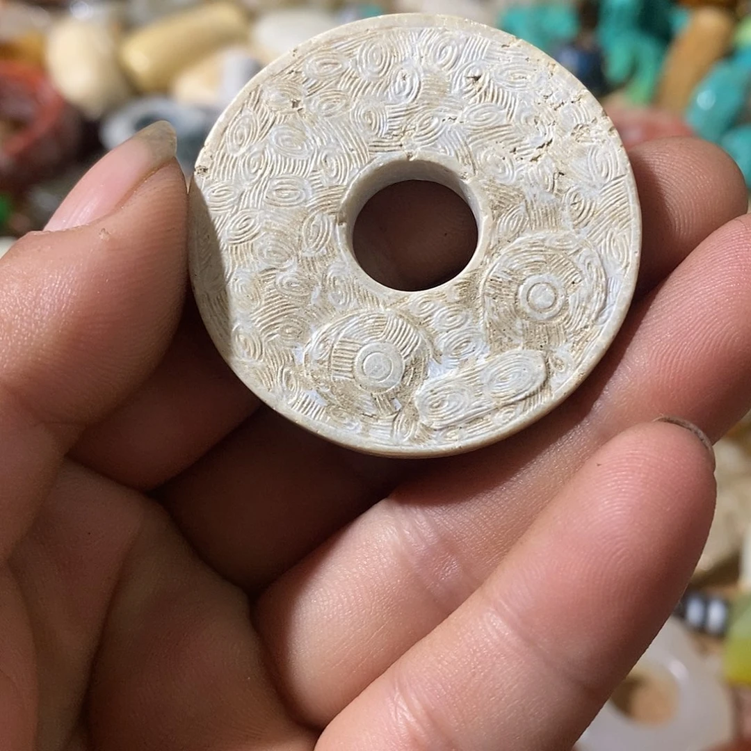 和田玉（糖玉）未镶嵌挂件
