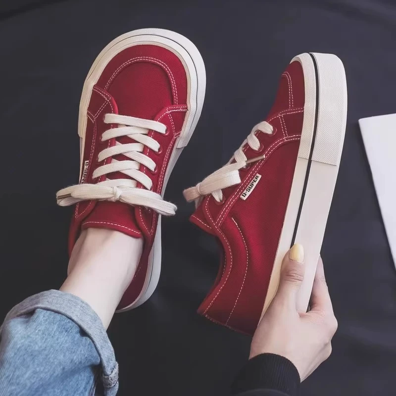 Moleubak红色帆布鞋女软底不累脚2025新款春夏你方头平底时尚百搭