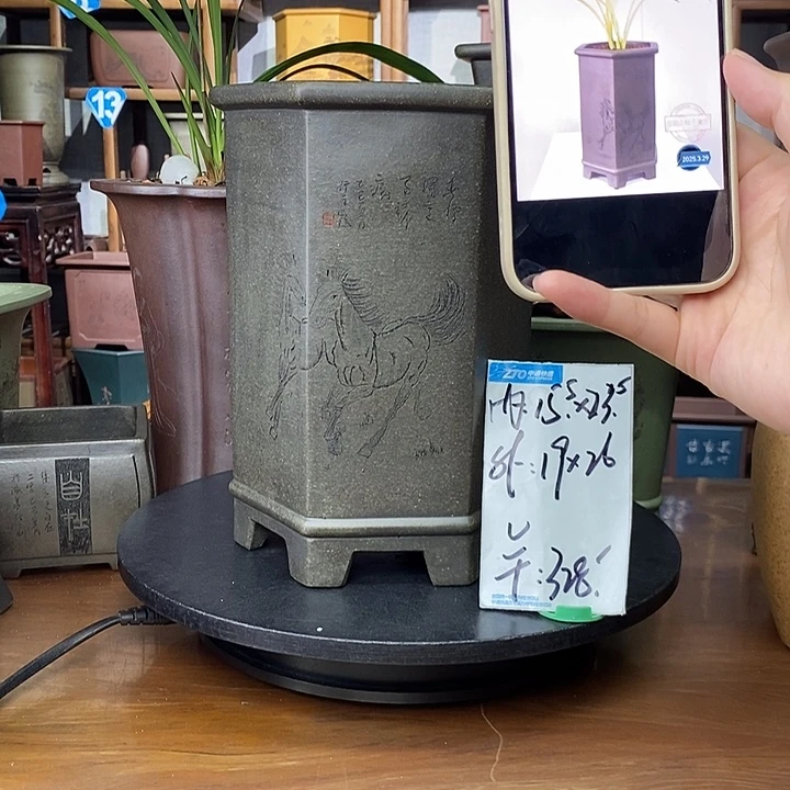 紫砂花盆天青泥六方骏马图