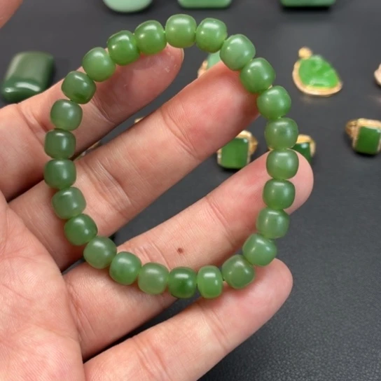 和田玉未镶嵌手串