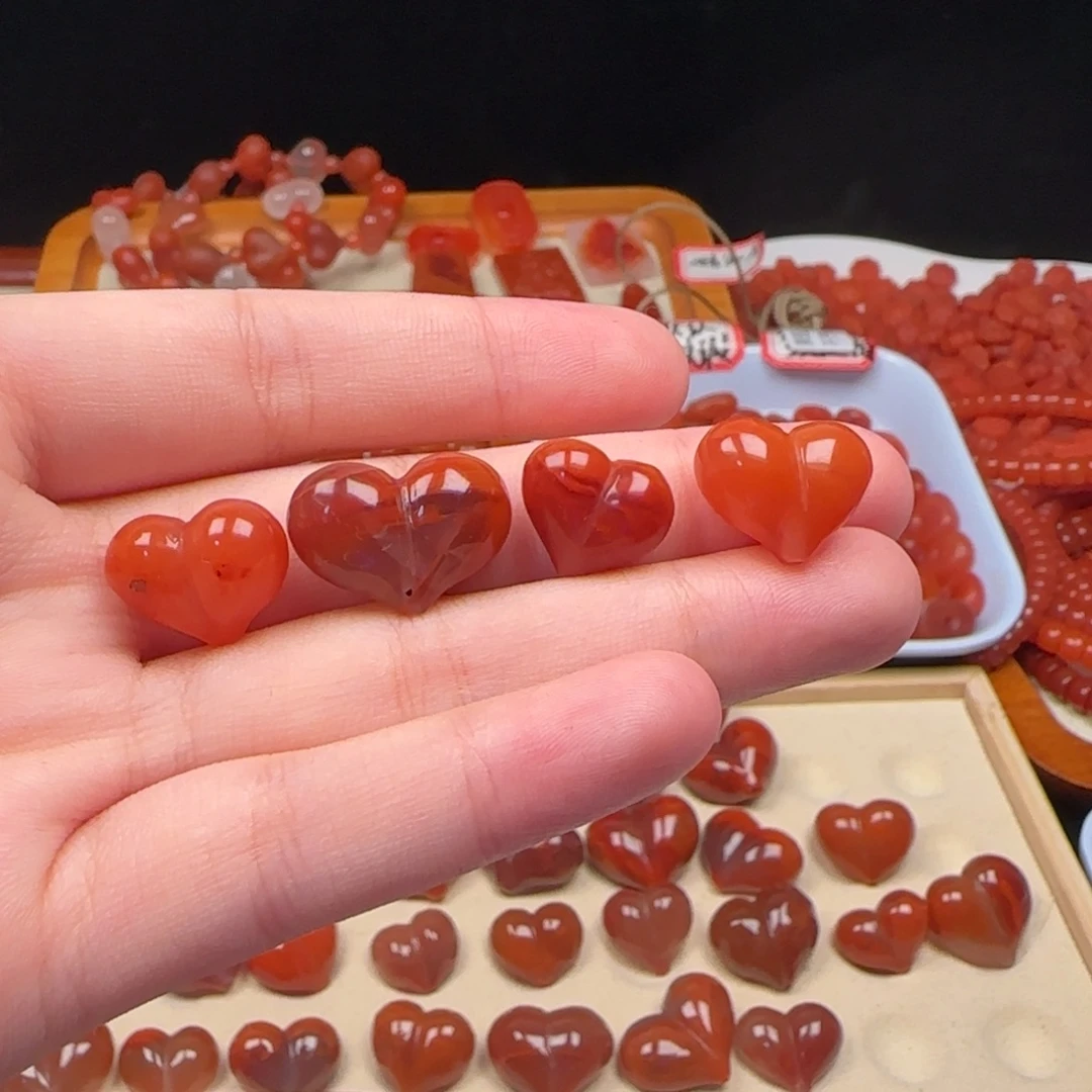 南红玛瑙合金挂件微瑕不退换