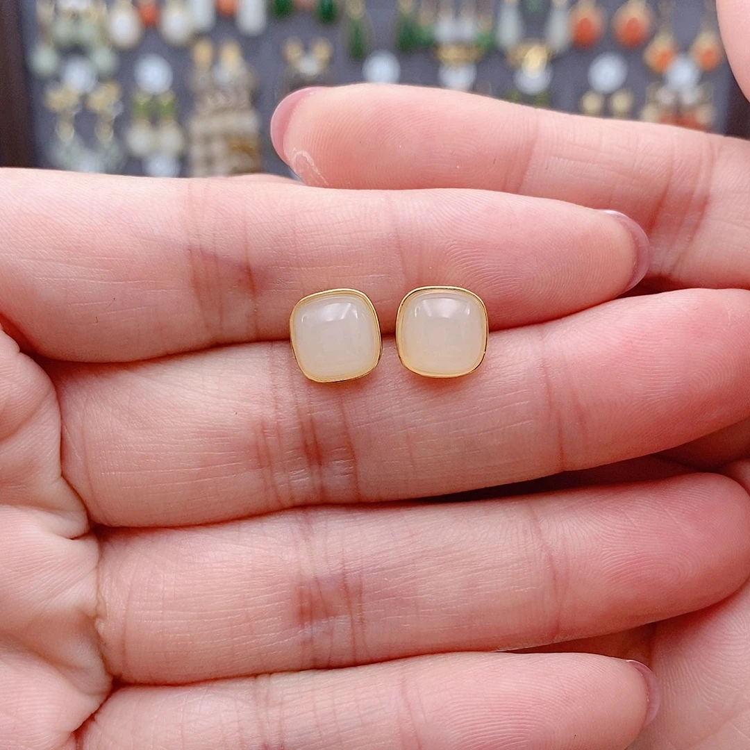 和田玉银S925镶嵌耳饰