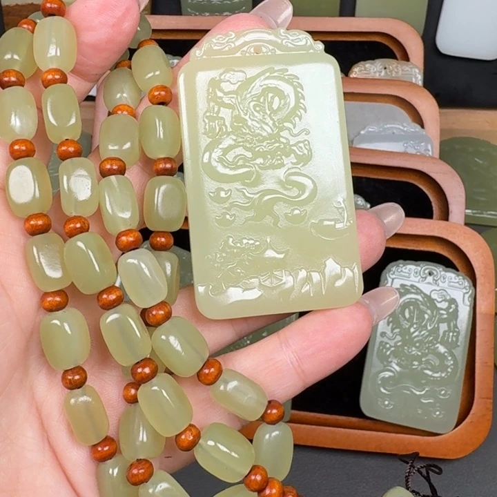 用***2石材新疆昆仑山脉生肖龙