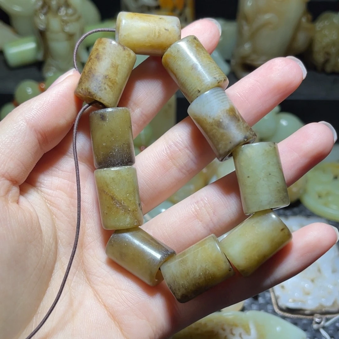 未镶嵌和田玉（糖玉）挂件