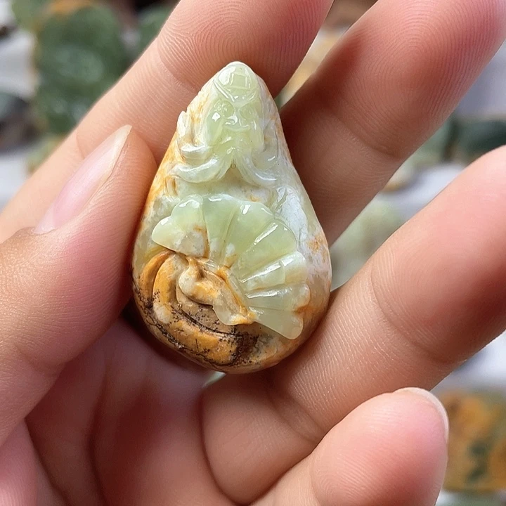 岫岩河磨玉（透闪石质玉）未镶嵌吊坠(不含链)