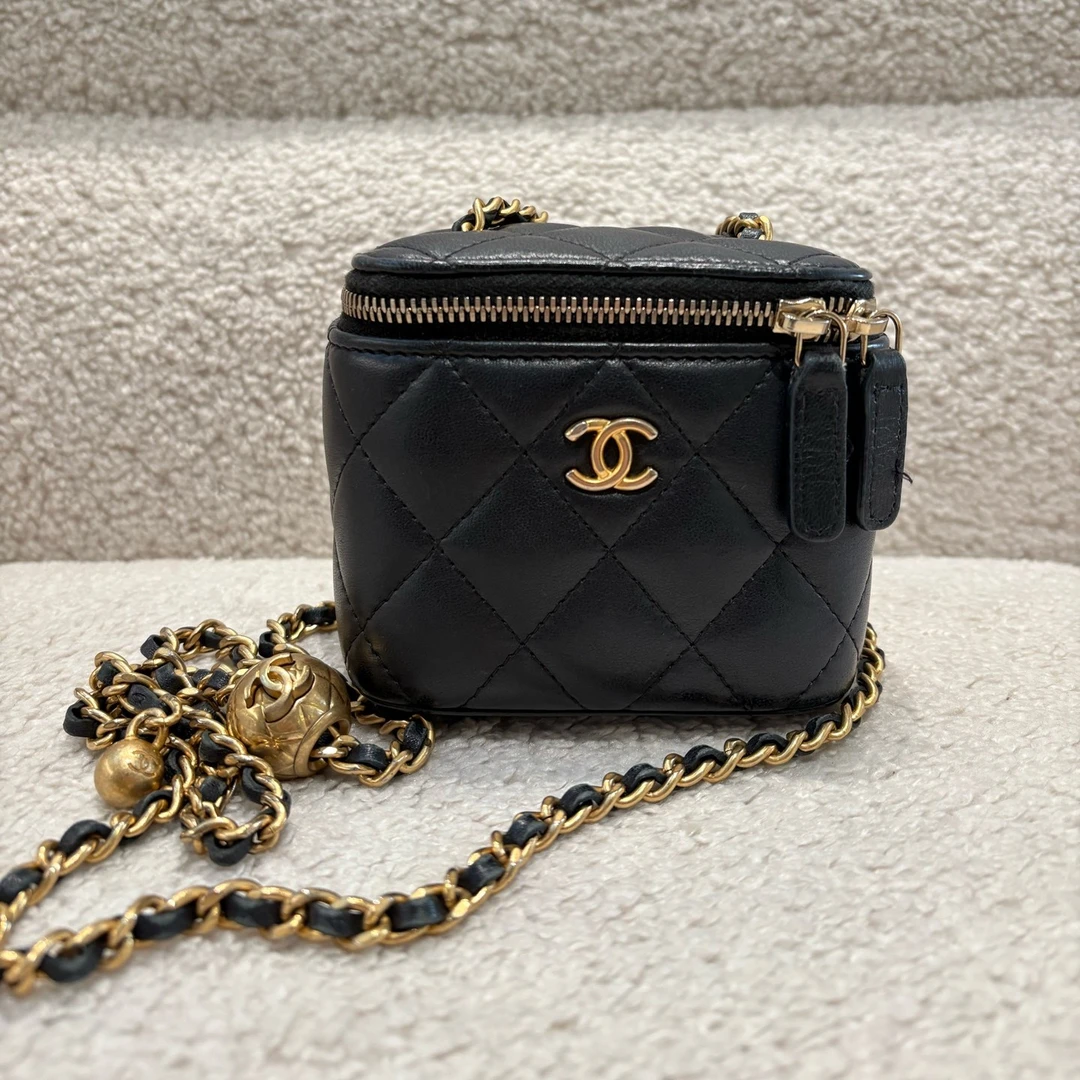 99新 Chanel/香奈儿 N0700 Chanel/香奈儿黑色金球小盒子方盒子包